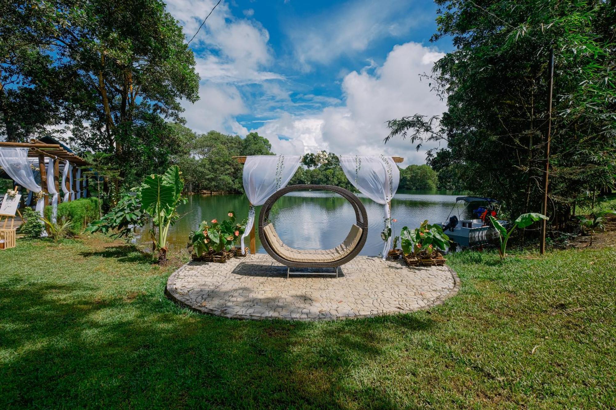 Almost Heaven Lake Resort By Cocotel Cavinti Kültér fotó
