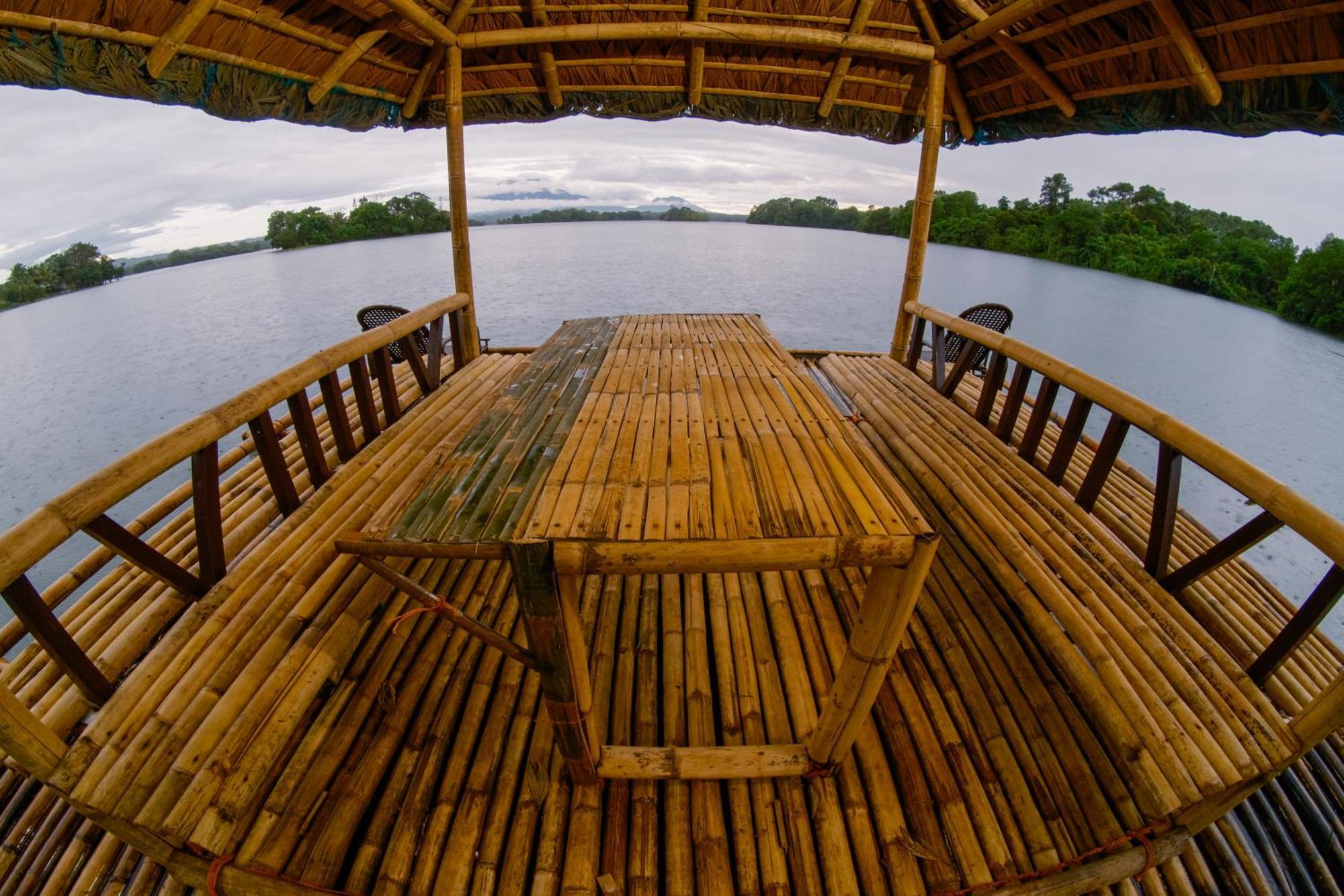 Almost Heaven Lake Resort By Cocotel Cavinti Kültér fotó